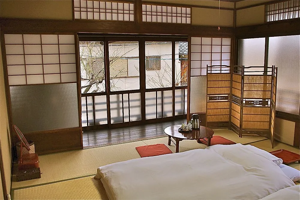 Yumiya Komachi Kyoto 2*,  Japan